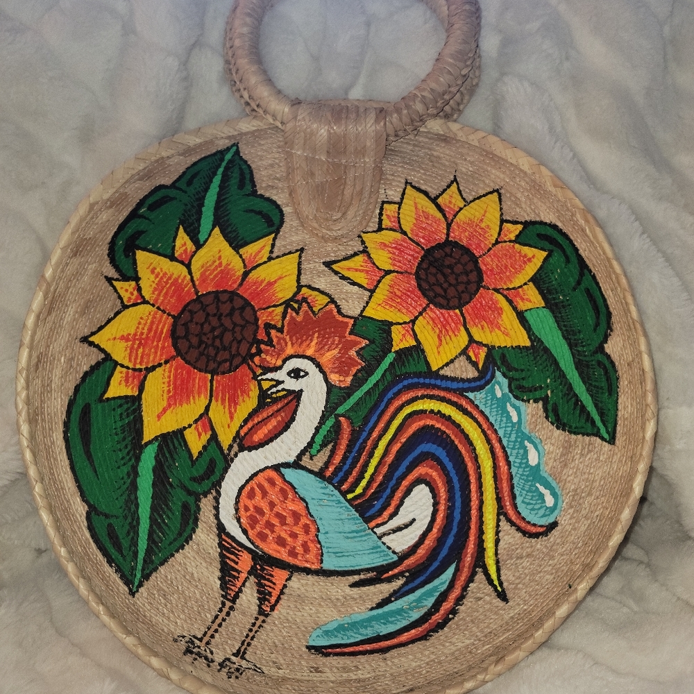 NEW Artisan-Handcrated Circle Handle Straw Bag